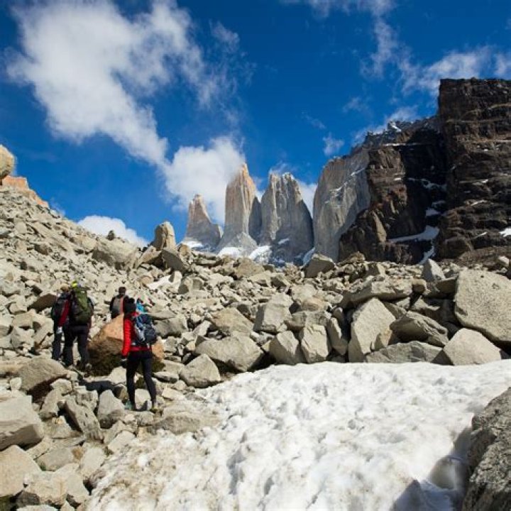 How difficult is Torres del Paine hike?
