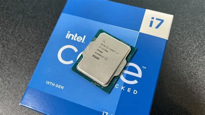 How fast is the i7 8th gen processor?