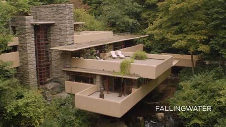 Is the falling water house abandoned?