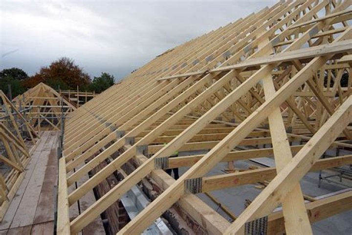 Se construiesc case din lemn?