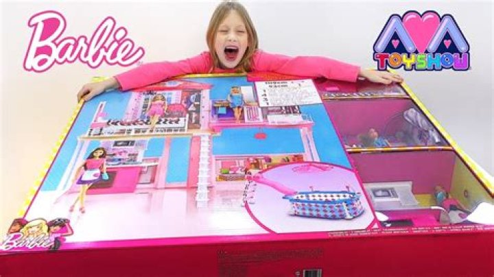 What is the biggest Barbie set?