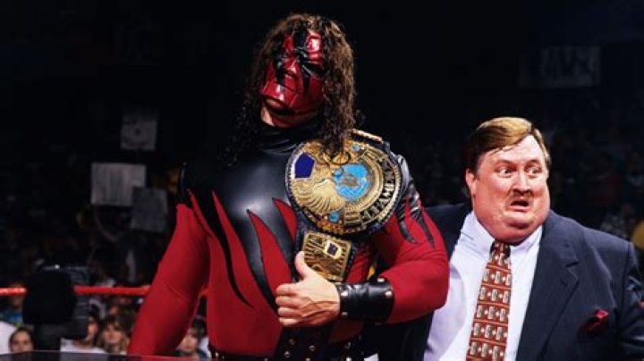 When did Kane return with Paul Bearer?